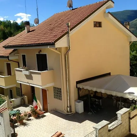 بيت ضيافة Fonte D'oro