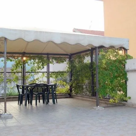 بيت ضيافة Fonte D'oro بوبولي